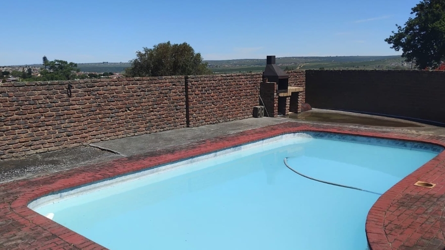 4 Bedroom Property for Sale in Headlands Eastern Cape